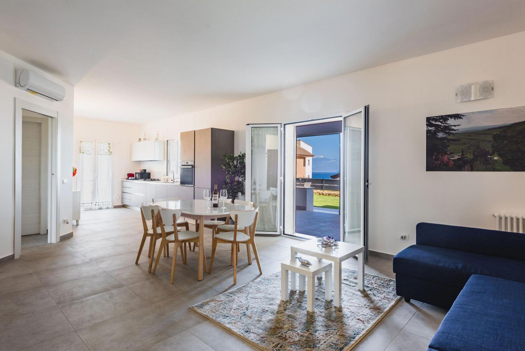 Etna Mare Apartments By Wonderful Italy Аугуста Экстерьер фото