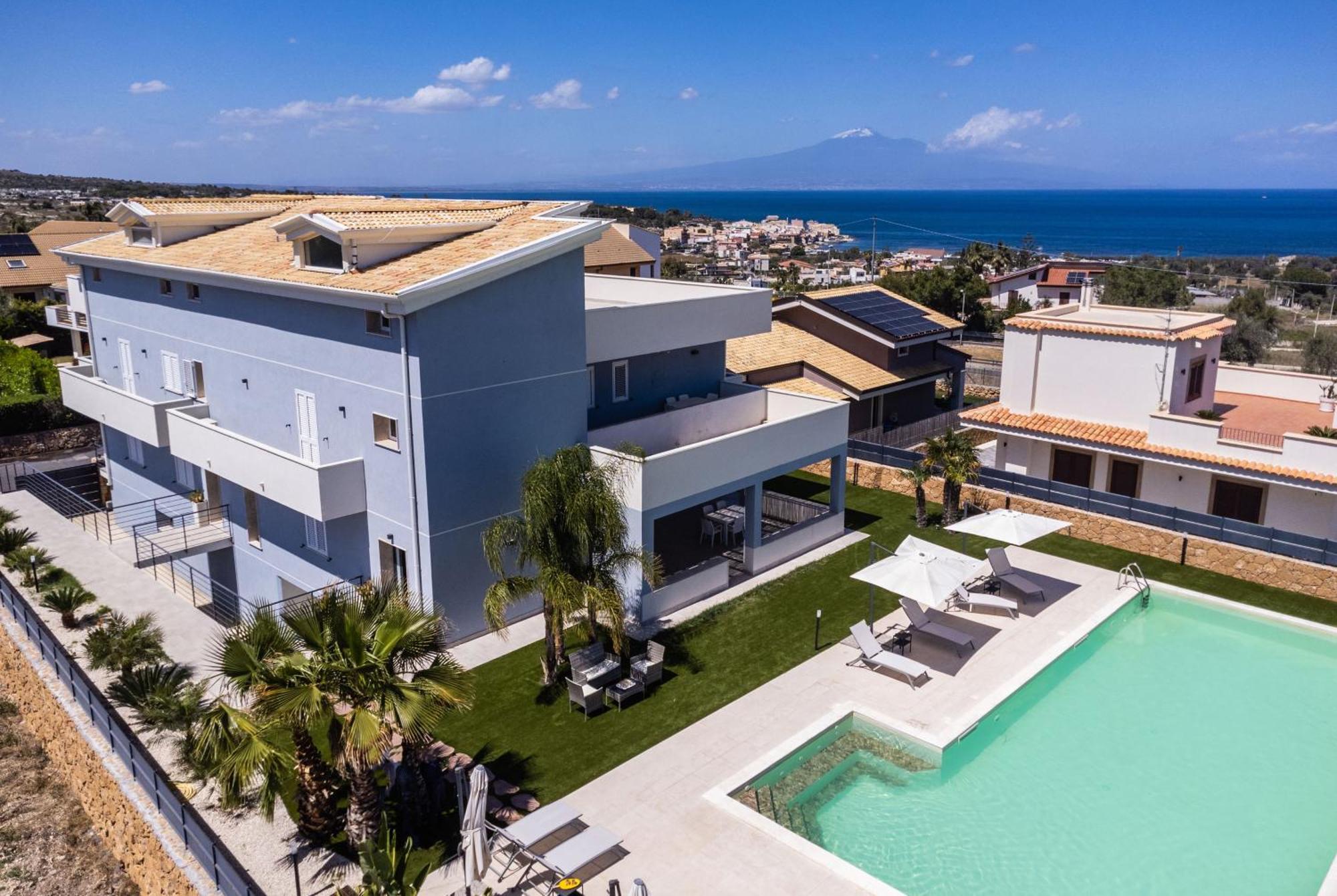 Etna Mare Apartments By Wonderful Italy Аугуста Экстерьер фото